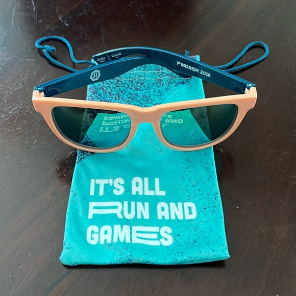 lululemon athletica Other - 2018 Lululemon sunglasses